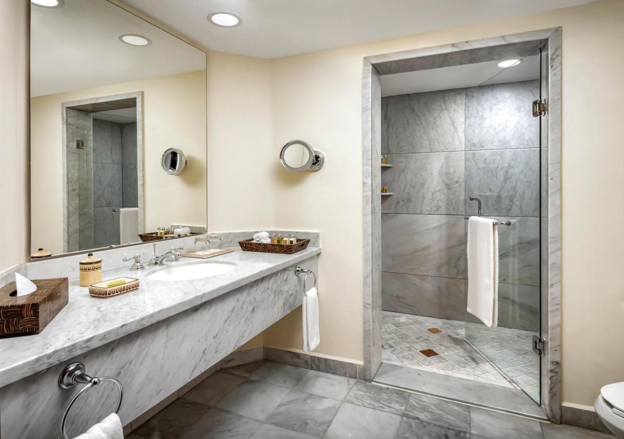 Grand Class Suite,542122203:JPEG